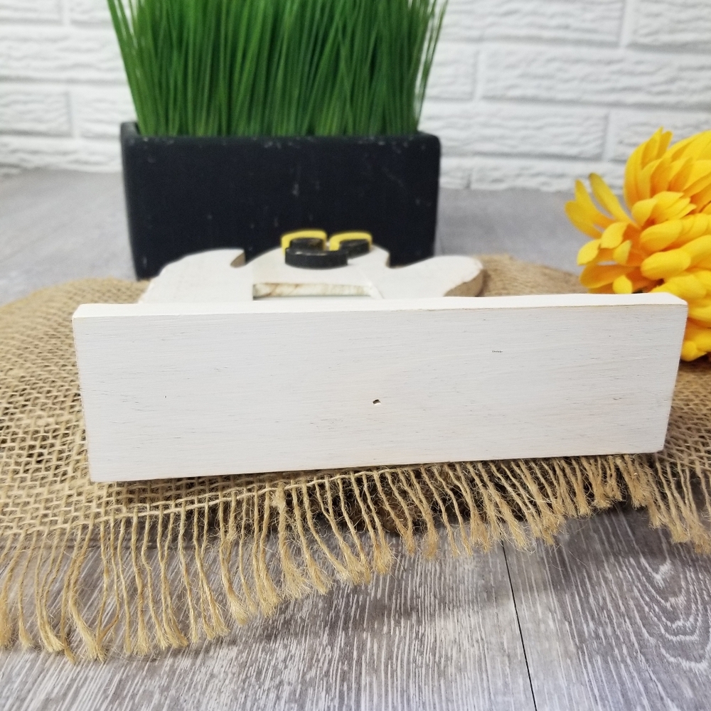 Wooden Ghost Frame/Decor - Picture 5 of 10